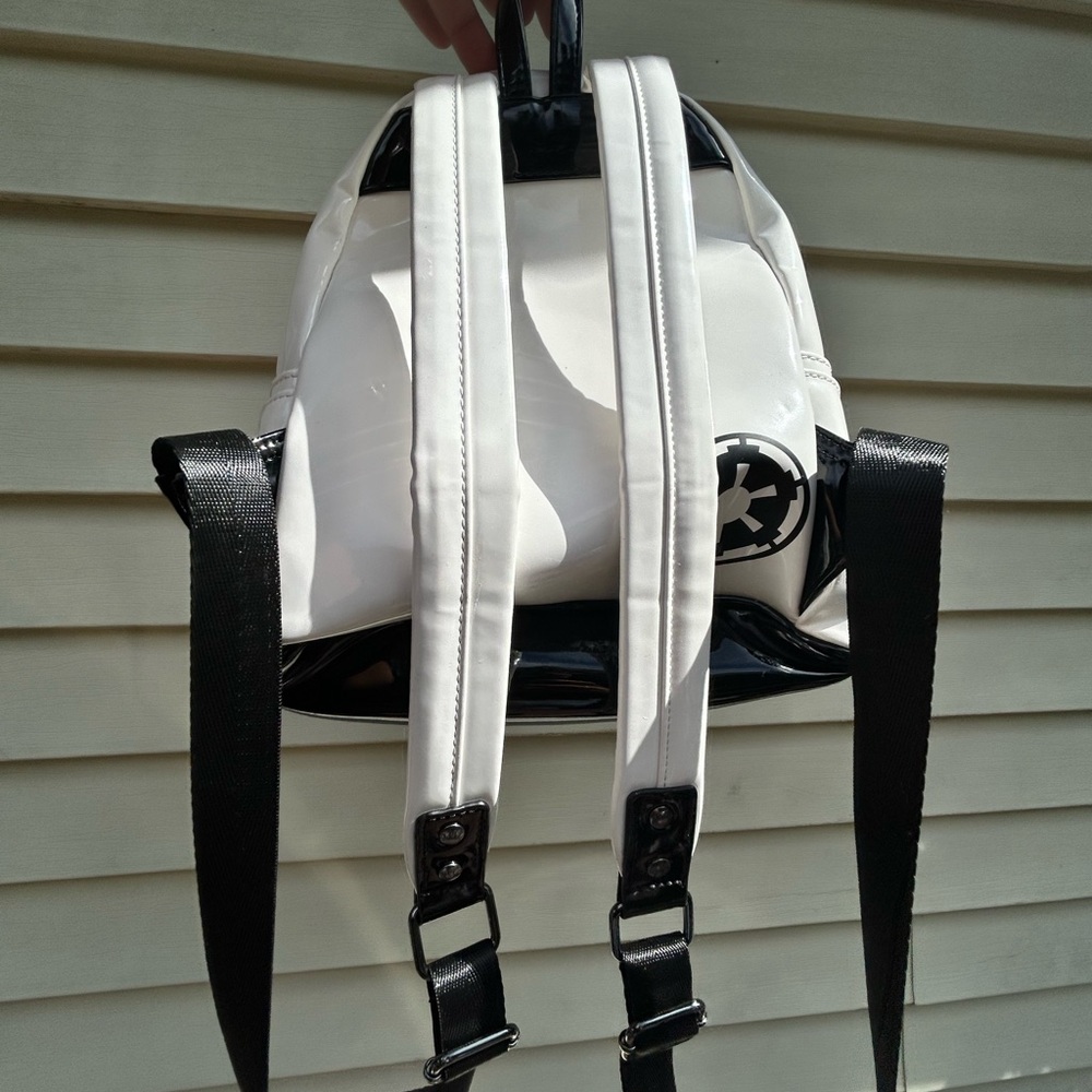 Loungefly Star Wars Stormtrooper Lenticular Mini Backpack - Picture 6 of 17